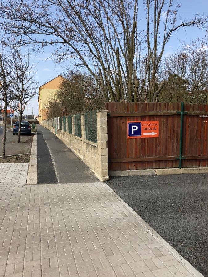 Pension Berlin Cheb Exterior foto