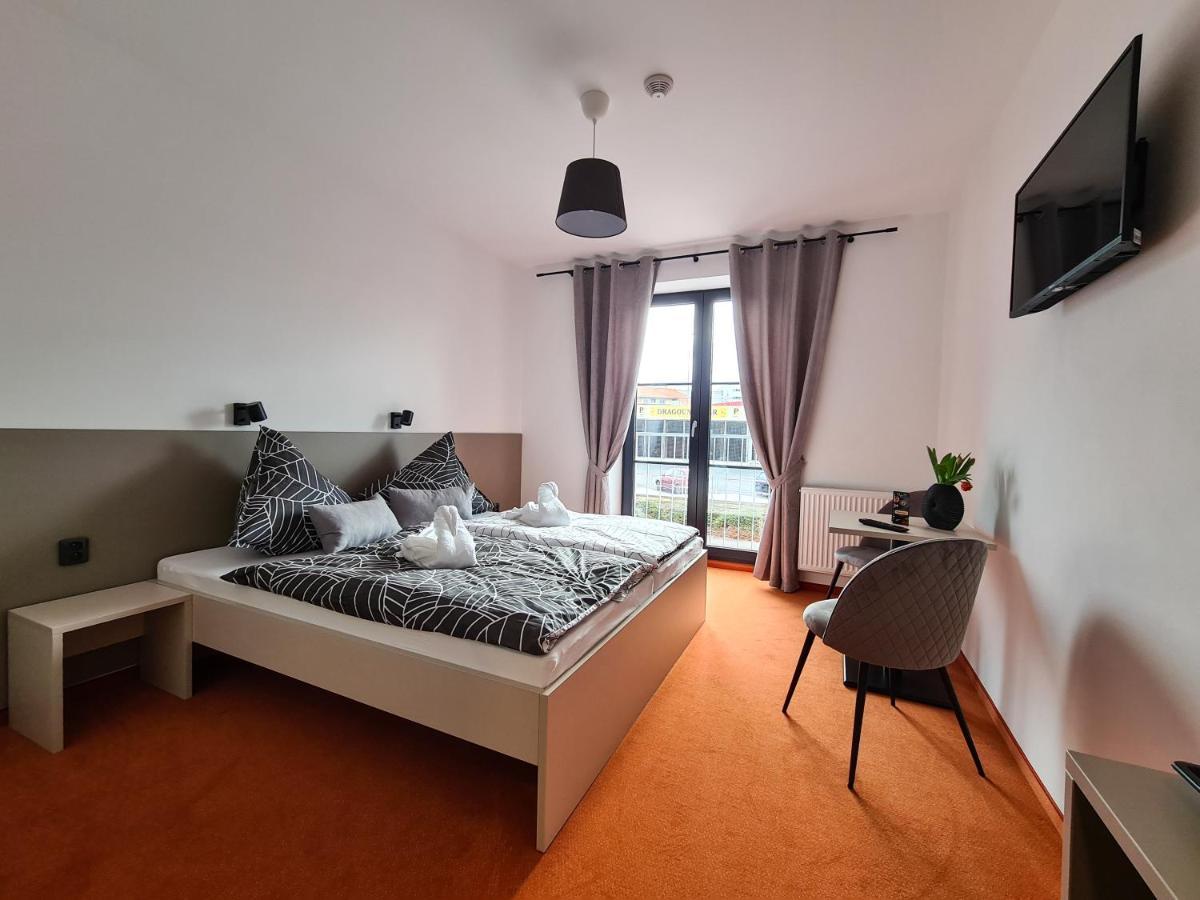 Pension Berlin Cheb Exterior foto